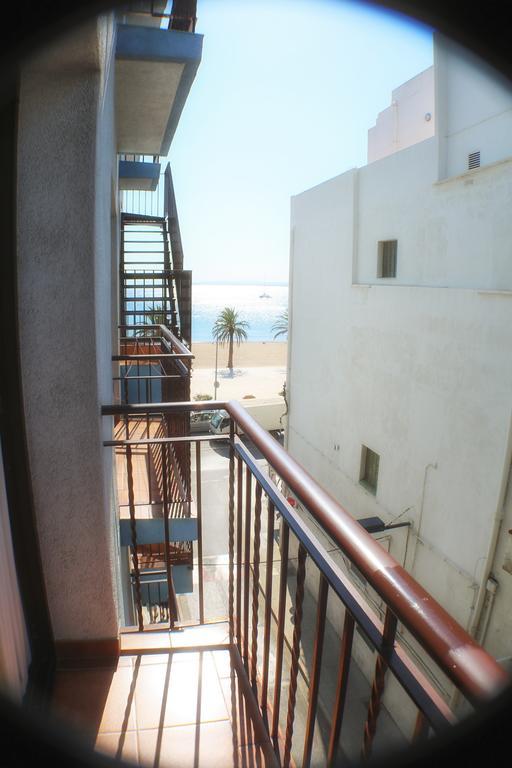 Hotel Parc Roses Exterior photo