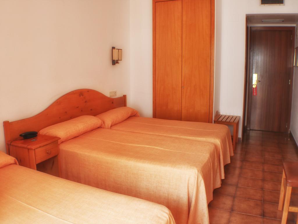 Hotel Parc Roses Exterior photo